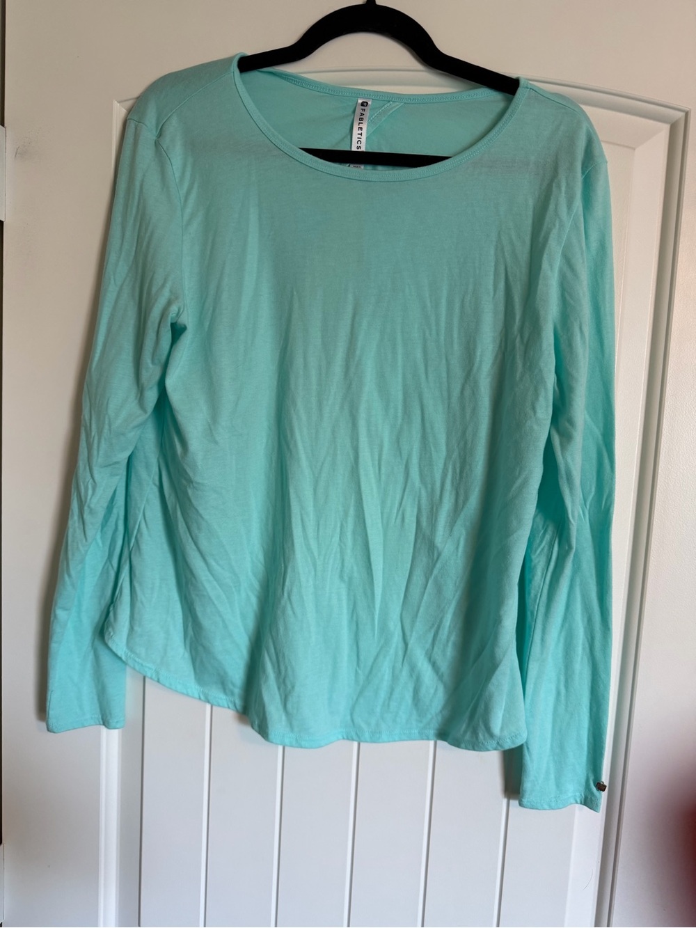 Fabletics Women’s Medium Aqua Open Back Long Sleeve Workout Yoga Top